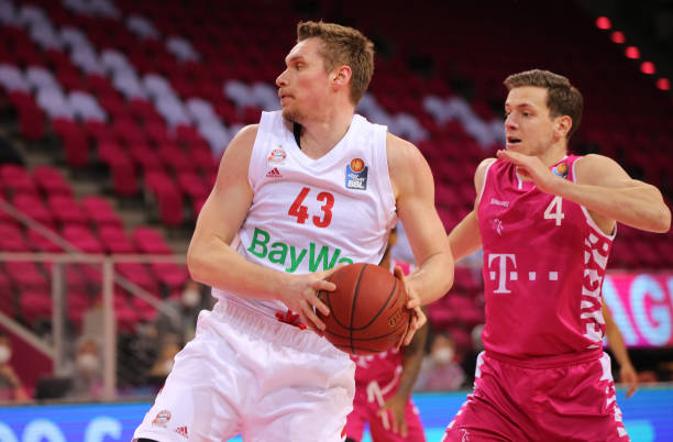 队的基石 队的基石