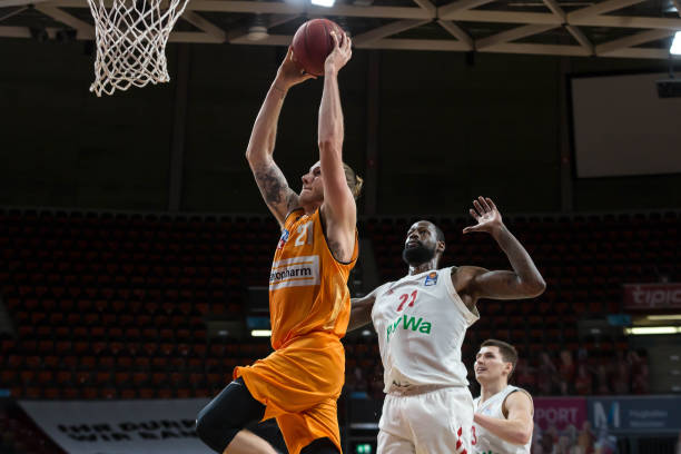 的年轻球员 的年轻球员